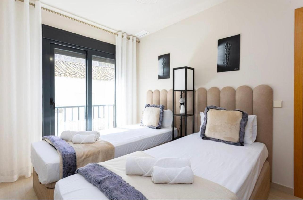 Estepona Elegance Apartment 150Mts From The Sea Eksteriør bilde