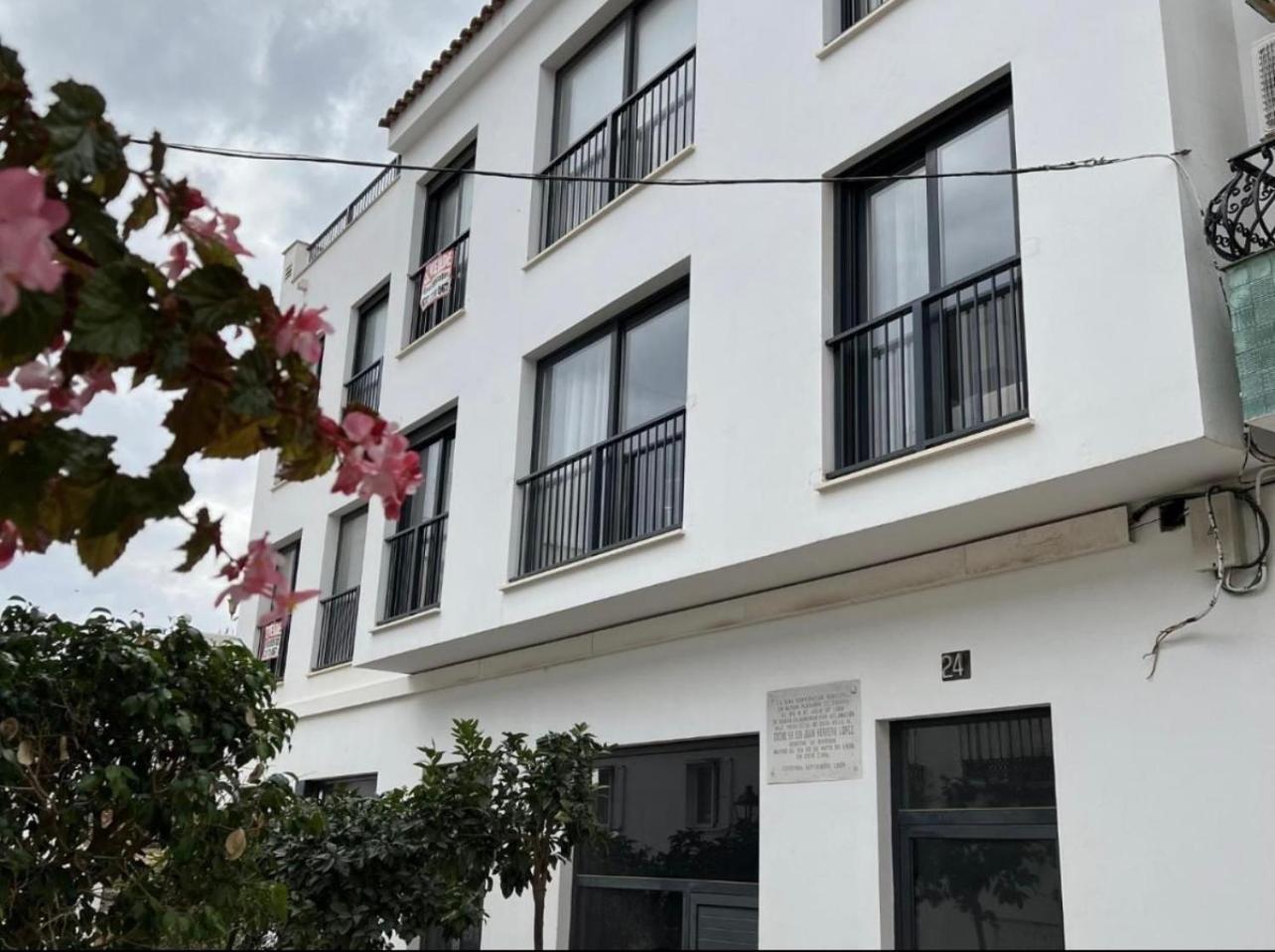 Estepona Elegance Apartment 150Mts From The Sea Eksteriør bilde