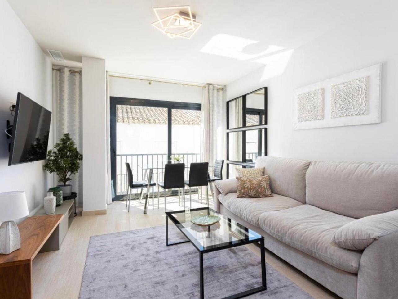 Estepona Elegance Apartment 150Mts From The Sea Eksteriør bilde